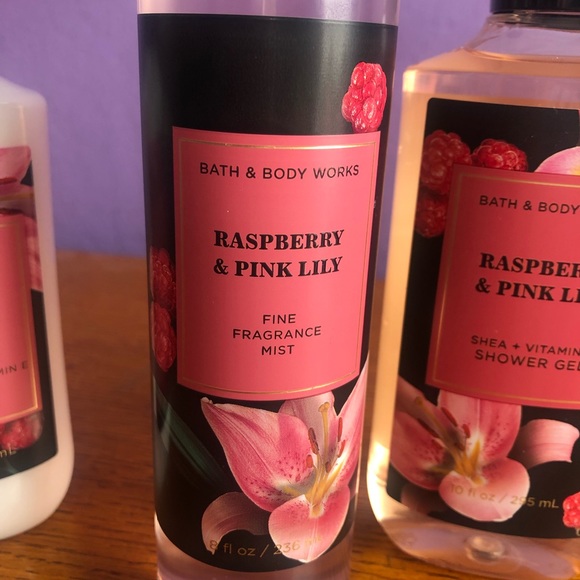 🌷NWT Bath & Body Works Raspberry & Pink Lily💐 - Picture 3 of 5